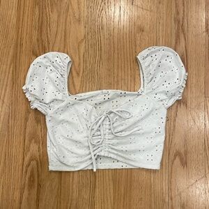 Garage White Crop Top - S